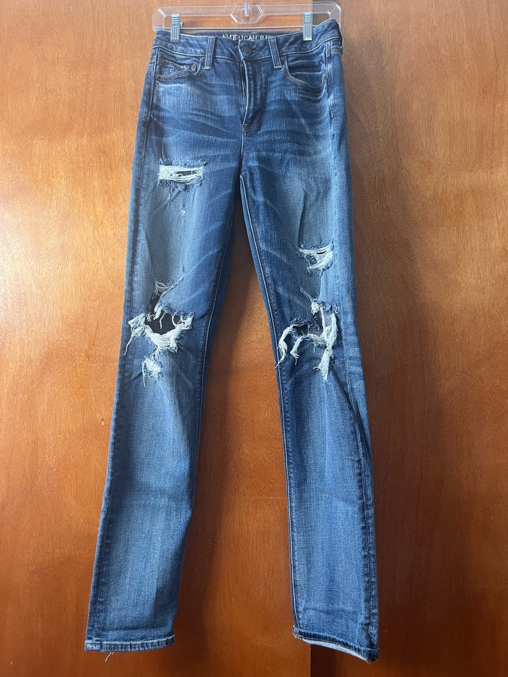 American Eagle Outfitters Ripped Skinny Jeans - Medium Blue Wash